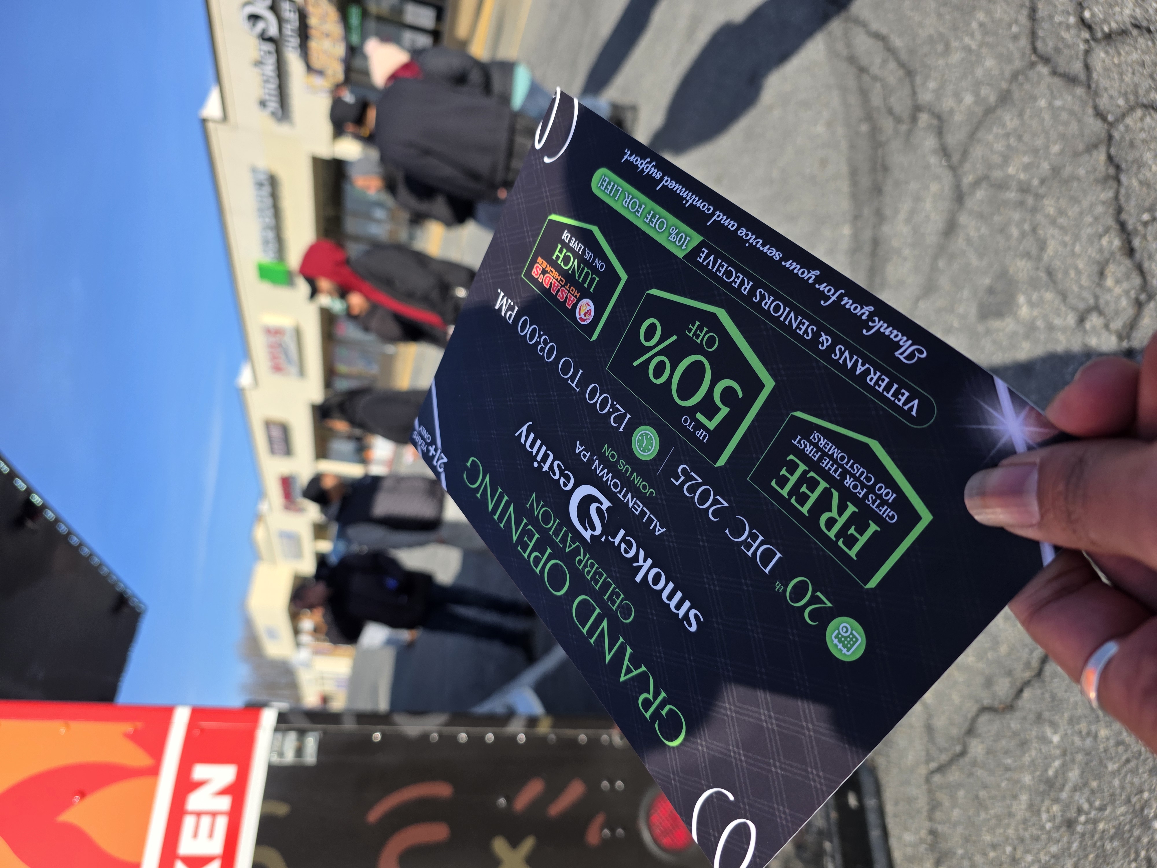 Smokers Destiny Store Exterior