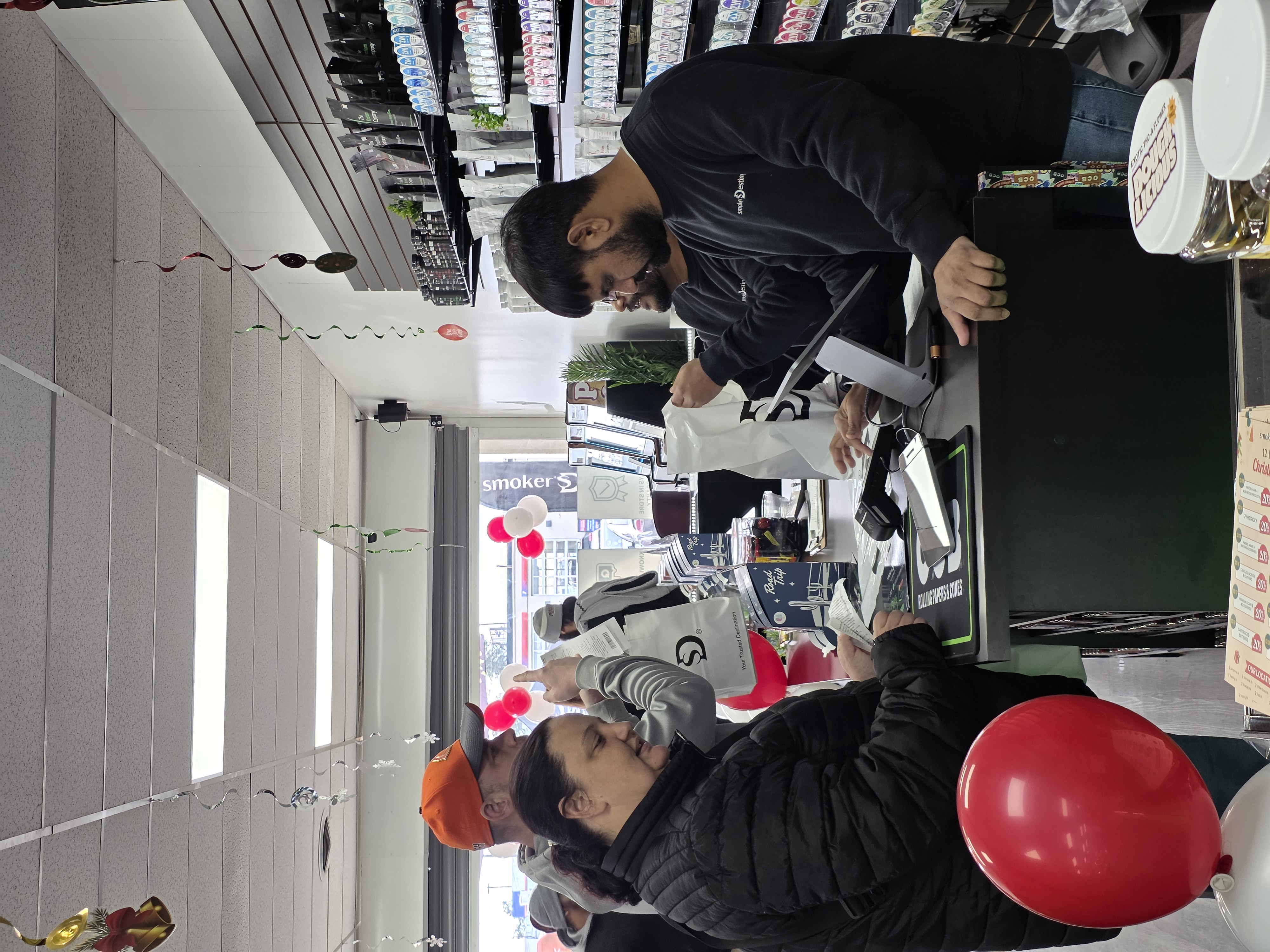 Smokers Destiny Staff Customer