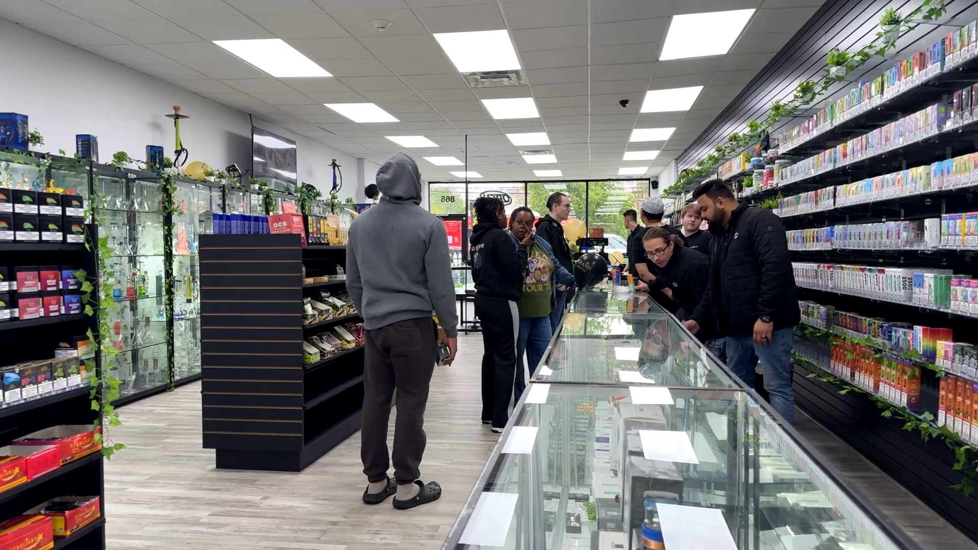 Smokers Destiny Staff Customer